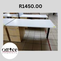 D04 - Straight desk + pedestal size 1.6 x 800 R1450.00